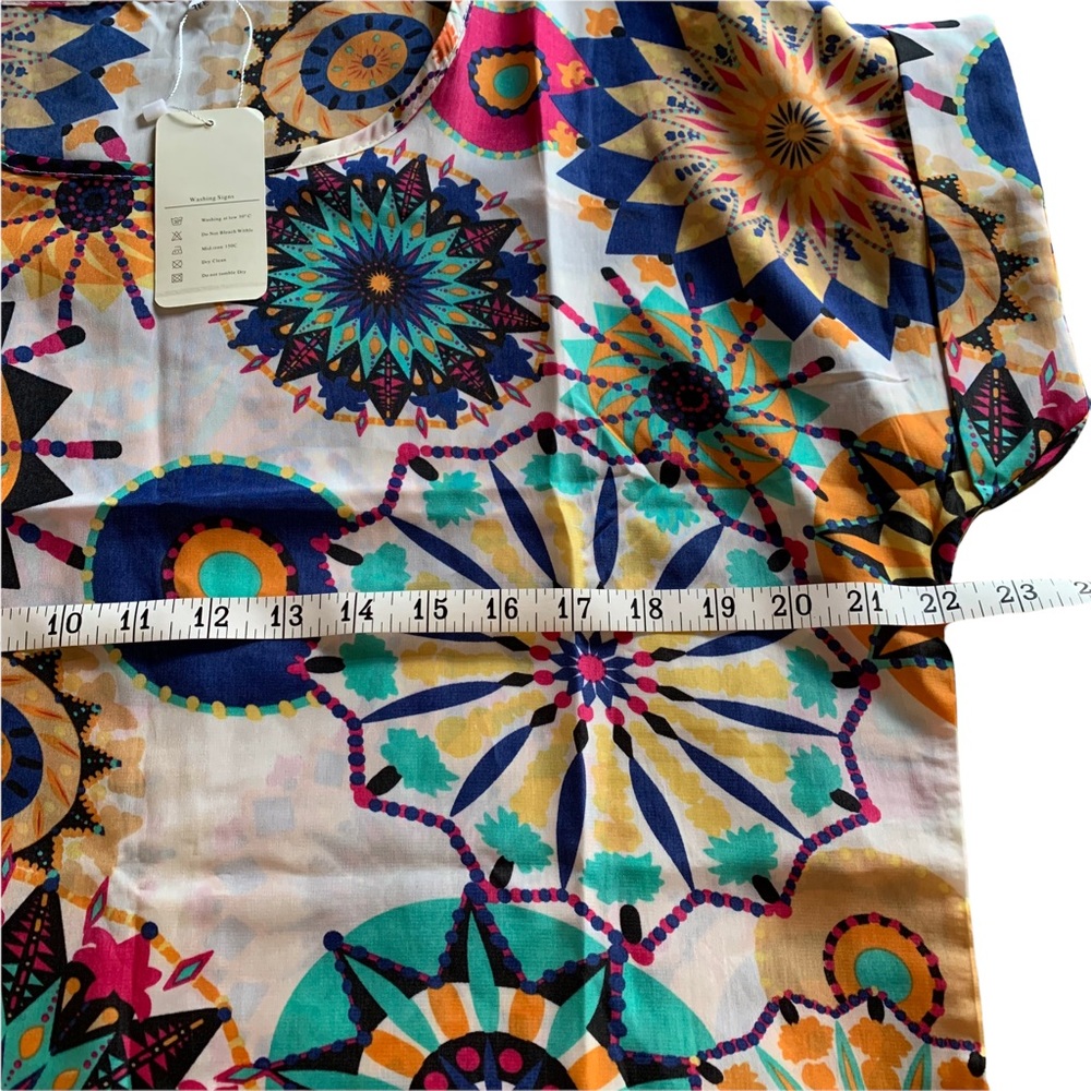 Fun Pattern Top Size XXL - Picture 6 of 10